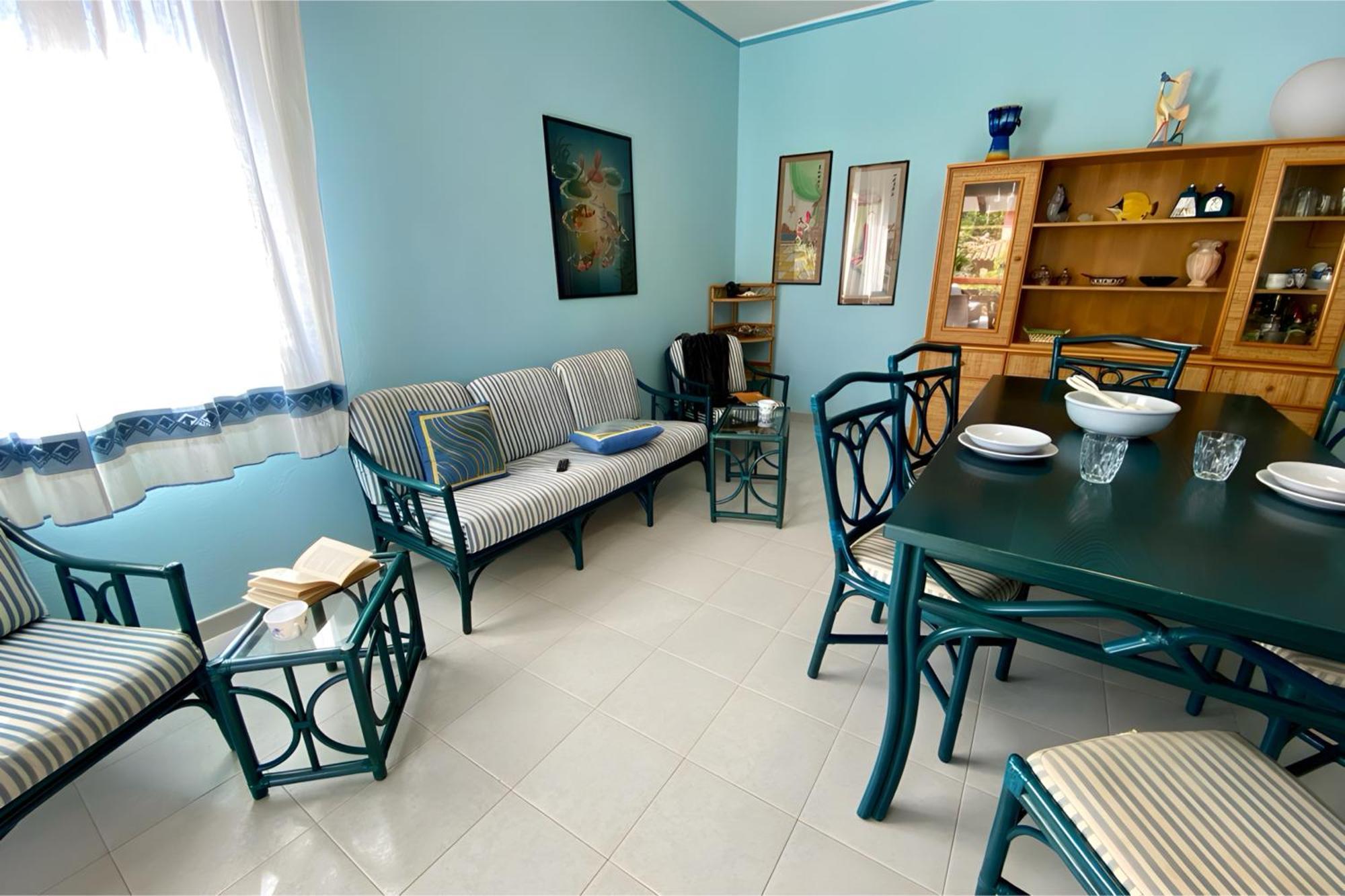 Villa Luigi Putzu Idu Bagian luar foto