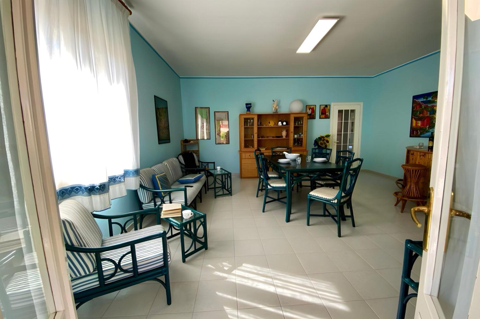 Villa Luigi Putzu Idu Bagian luar foto